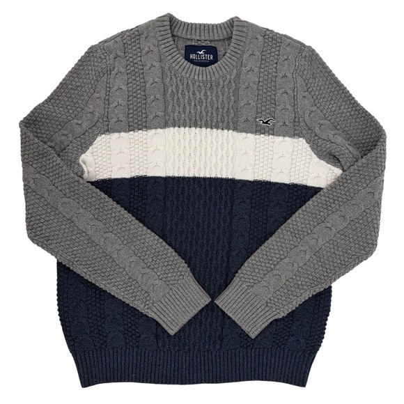 Hollister Sweaters - Hollister Sweater Cable Knit Colorblock Grey White Navy Preppy Small Cozy Comfy